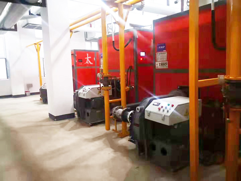 北京丰台某小区真空热水供热机组运行中